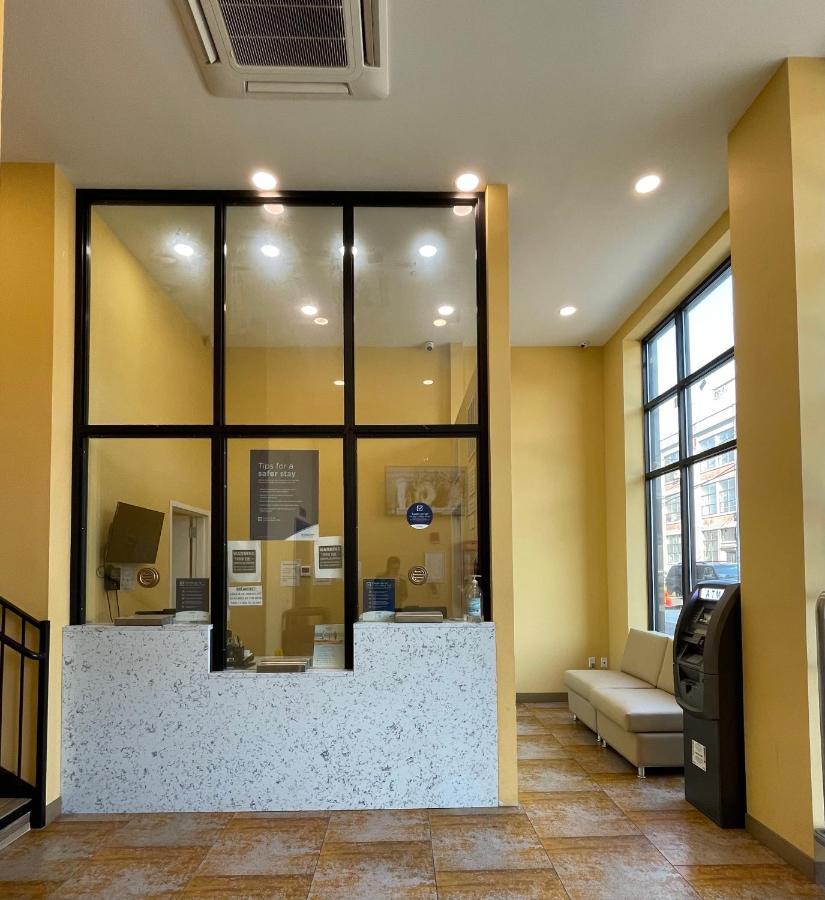 Super 8 By Wyndham Brooklyn Williamsburg Ξενοδοχείο Νέα Υόρκη Εξωτερικό φωτογραφία